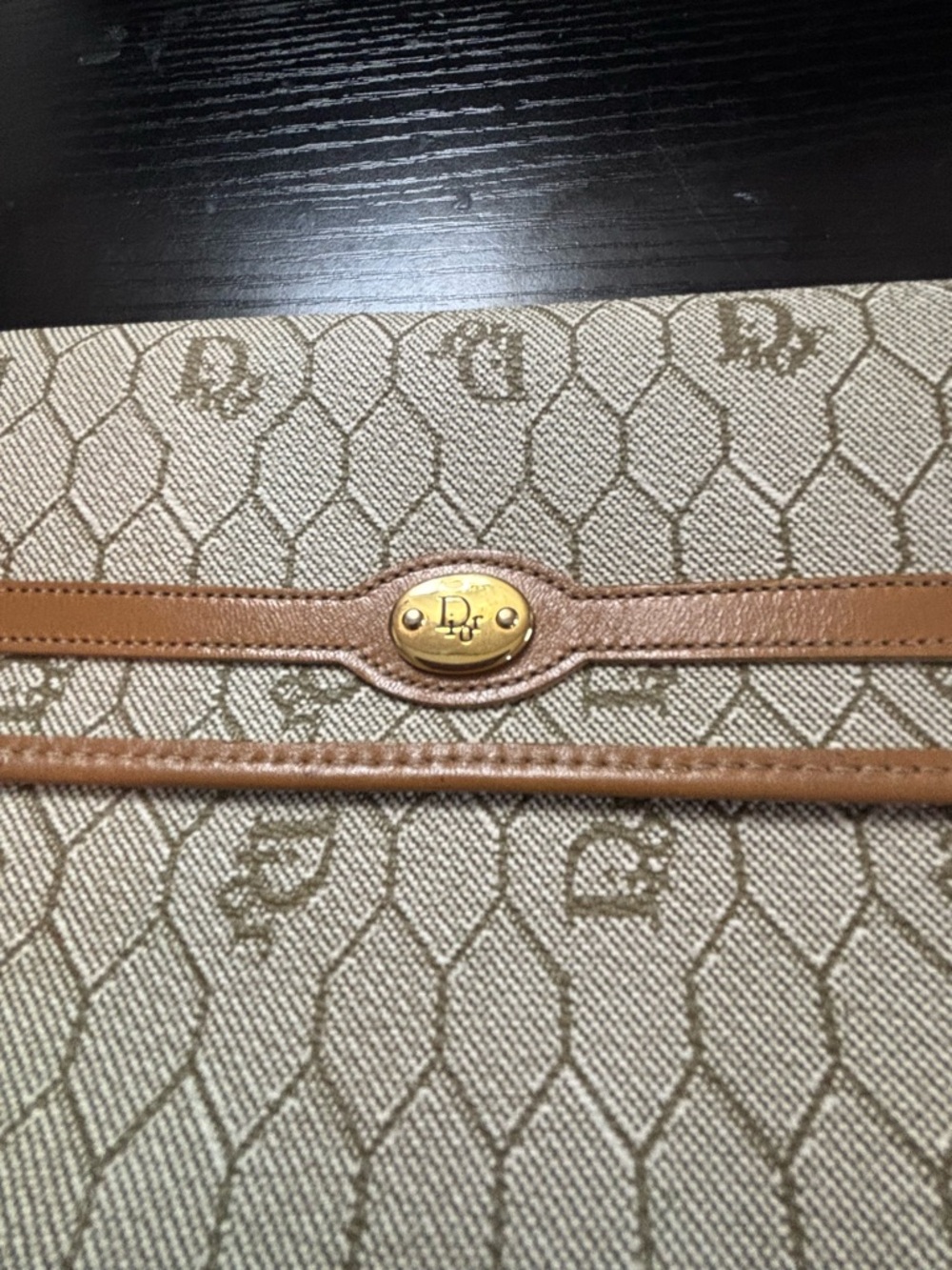 Pristine Vintage Christian Dior Honeycomb Canvas Convertible Clutch/Crossbody - Picture 7 of 10